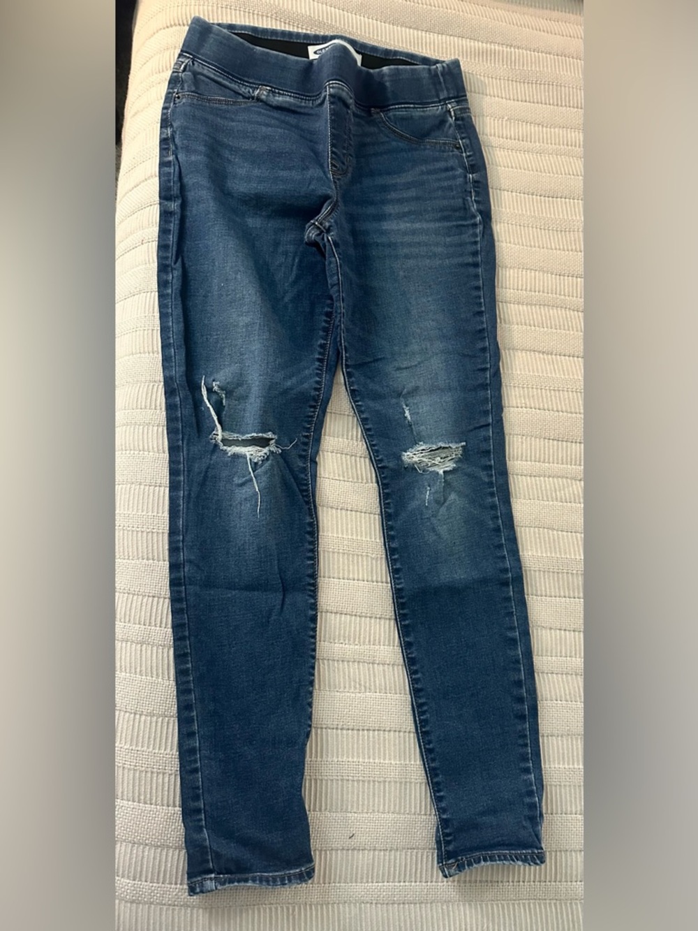 Old Navy Women's Distressed Dark Blue Skinny Jeans